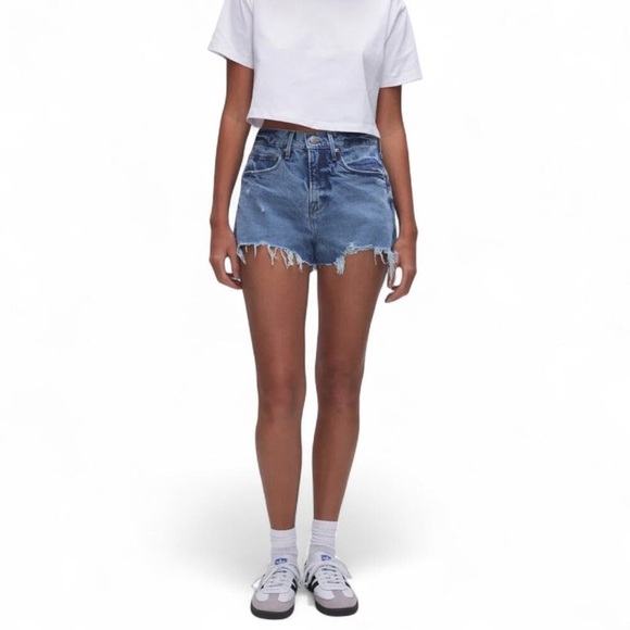 Good American Good 90s Cut Off Jean Shorts Size 2 / 26 Medium-Light Wash - Picture 2 of 7